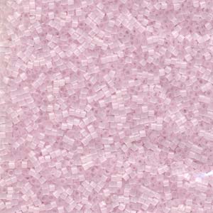 Delica 11/0 ”DB675” Pale Rose Silk Satin 5 gr