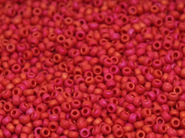 Miyuki 15/0 seedbead "2076"  Matted Opaque Red Luster 10 gr