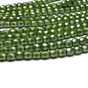 Alabaster Pastel Olivine ”02010-25034” firepolish 3 mm, 50 st