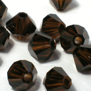 5301 Mocca  swarovskipärla 4 mm