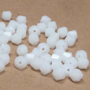 5328 Swarovski Xilion bicone White Alabaster 4 mm, 20 st