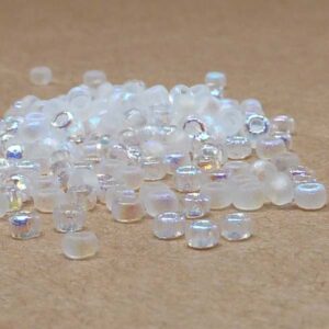 Tjeckisk seedbead 8/0 ”00030-28783E” Crystal Etched Full AB, 10