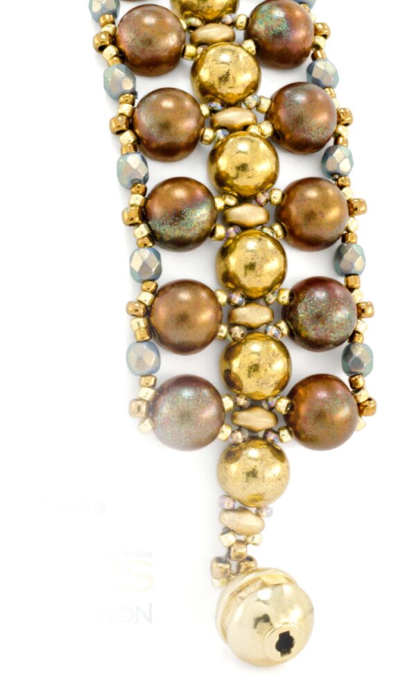 Gratismönster** armband "Bijou Cabochon" PDF-fil