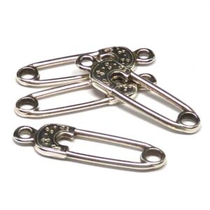 Connector – säkerhetsnål i antiksilver, 25*18 mm, 2 st