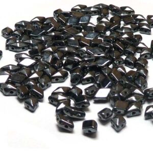 DiamonDuo ”23980-14400” Jet Hematite 2-hålspärla 8*5 mm, 50 st