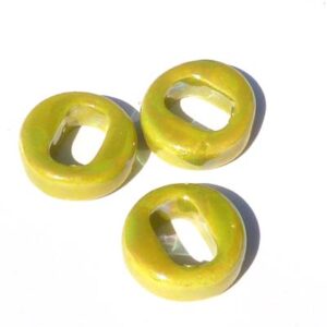 Limegrön keramikpärla 16*5 mm