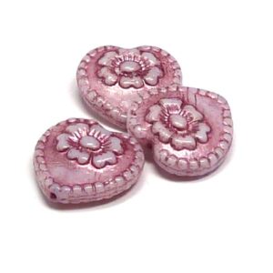 Folklore Heart ”Pink and White” 17*17 mm 1 st
