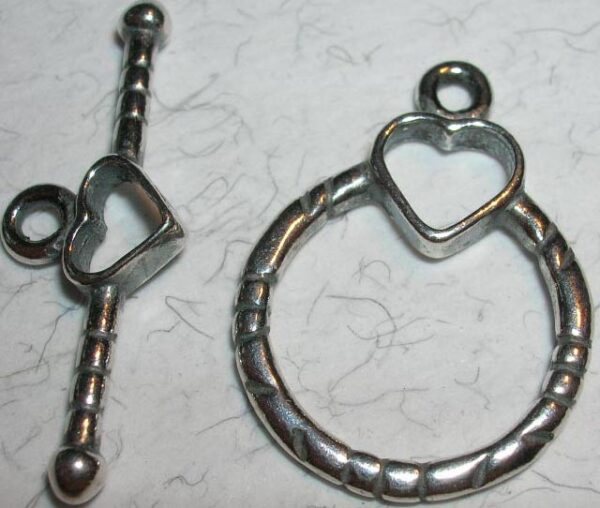 Toggle med hjärtan 19 mm