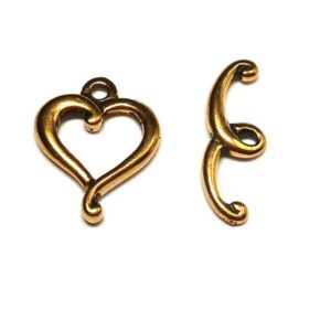 Togglelås ”Heart” i antik guldfärg, TierraCast, 15 mm
